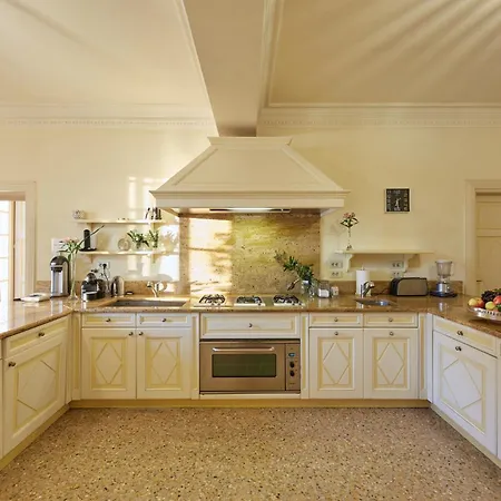 Villa Tesoro By Myvillacollection *